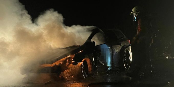 Oberhofen TG: Auto in Brand geraten. Oberhofen TG
