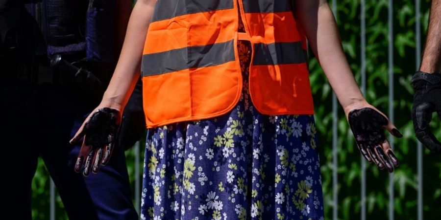 Protest der Letzten Generation gegen Ölbohrungen in der Nordsee