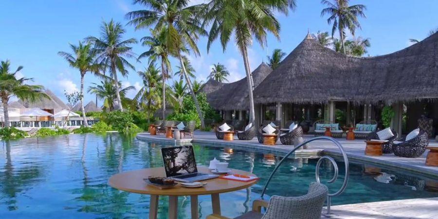 Ein Hotel auf den Malediven, das coronabedingt wochenlang geschlossen war, will mobil arbeitende Gäste als Kunden gewinnen. Foto: -/The Nautilus Maldives/dpa