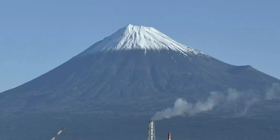Japans Exporte sind zwar weiter im Rückwärtsgang - allerdings hat sich das Tempo der Einbussen im September verlangsamt. (Symbolbild)