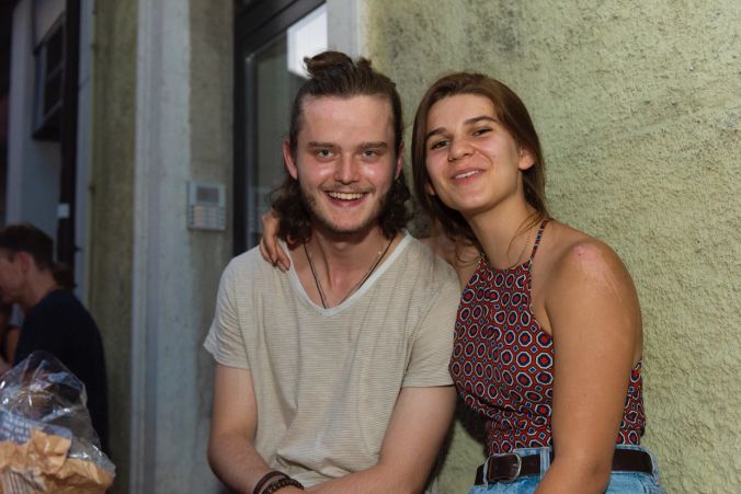 Mattia Belz studiert ebenfalls an der Jazzschule in Bern, Meret Bhum ist Kunstvermittlerin.
