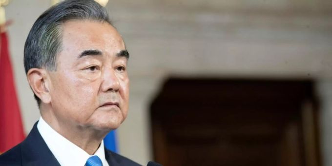 Berlin - Abgeordnete: Maas muss bei Besuch von Chinas Aussenminister Wang «Klartext reden»