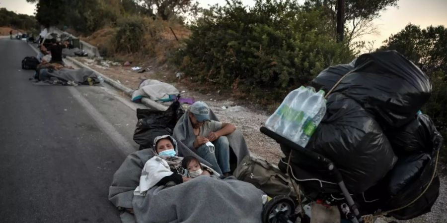 Obdachlose Flüchtlinge aus Moria