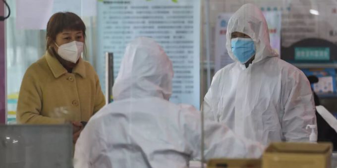 Wegen Coronavirus - Auch Japaner werden aus Wuhan ausgeflogen