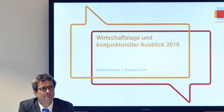 Rudolf Minsch, Chefökonom von Economiesuisse, rechnet damit, dass der Wirtschaftsdachverband aufgrund des Coronavirus seine Wirtschaftsprognoise anpassen wird. (Archivbild)