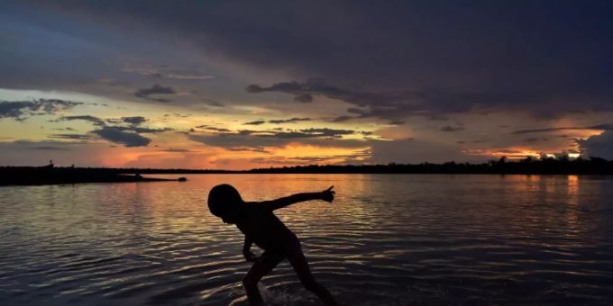 Ureinwohner im Amazonas-Gebiet Ureinwohner im Amazonas-Gebiet