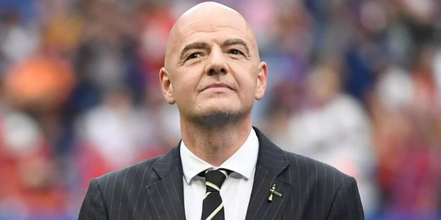 Hält Absagen von Länderspielen nicht für ausgeschlossen: Gianni Infantino. Foto: Sebastian Gollnow/dpa/Archivbild