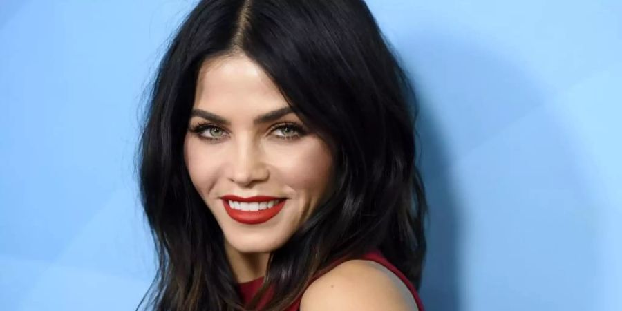 Jenna Dewan freut sich über einen Jungen. Foto: Chris Pizzello/AP/dpa