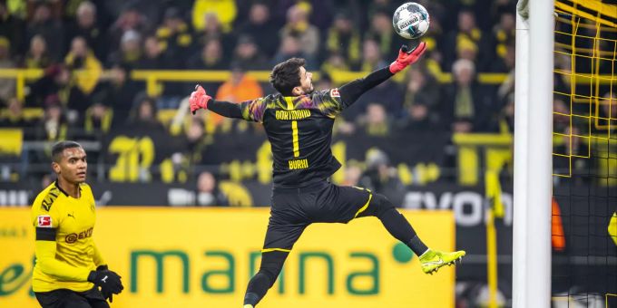 Auch Roman Bürki zeigt beim 5:1-Sieg für den BVB eine gute Leistung. BVB