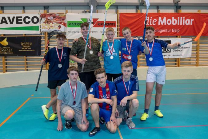 «Adidas» belegten den 2. Platz bei den Schülermannschaften.