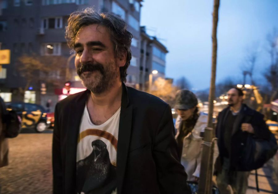 deniz yücel