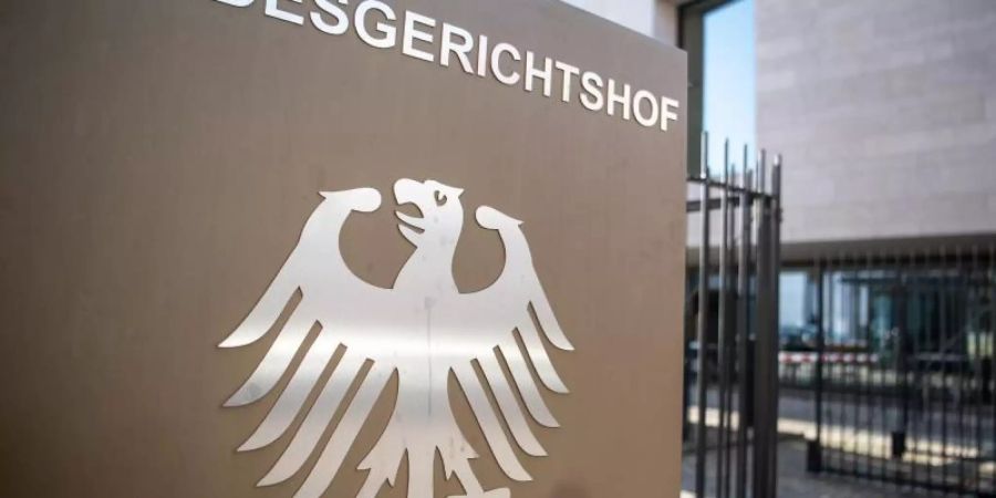 Die schwierige Frage, ob Ärzte für künstlich verlängertes Leiden am Lebensende finanziell geradestehen müssen, beschäftigte den Bundesgerichtshof. Foto: Fabian Sommer/Archiv