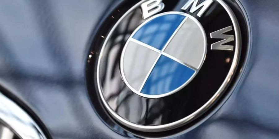 BMW fordert Besitzer von Diesel-Modellen des 1er, 3er und X1 auf, ihre Fahrzeuge in die Vertragswerkstatt zu bringen. Grund sind Probleme bei der Stromversorgung. Foto: Lino Mirgeler