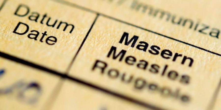 Impfpass mit Eintrag zu Masern