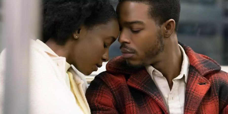 «Beale Street» blickt auf die junge Liebe der 19-jährige Tish (Kiki Layne) und ihres Freundes Fonny (Stephan James). Foto: Tatum Mangus