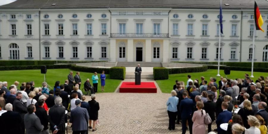 Steinmeier empfängt zur Kaffeetafel auf Schloss Bellevue