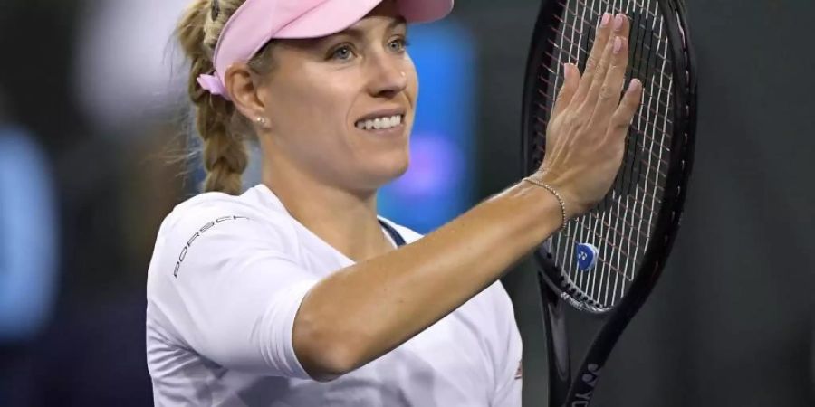 Angelique Kerber applaudiert