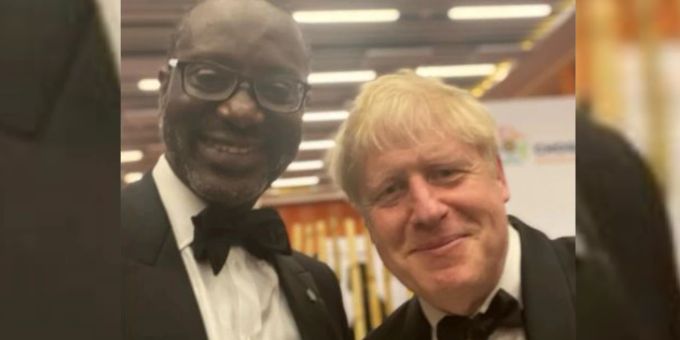 Infantino & Johnson - Ex-CS-Boss Thiam umgibt sich mit der Welt-Elite