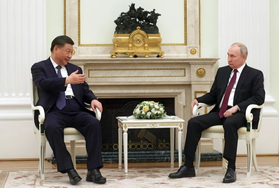 Den Besuch des chinesischen Präsidenten kann Russland als Zeichen der Unterstützung inszenieren.