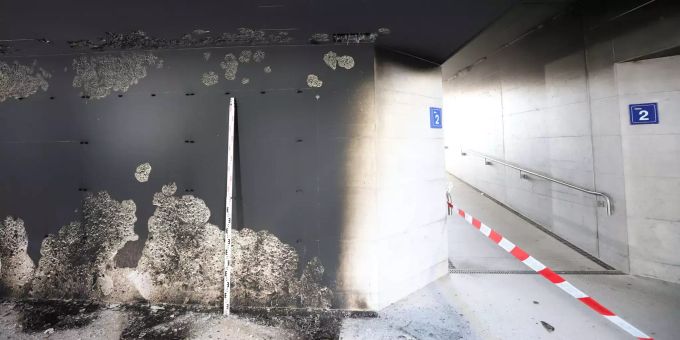 Brandstiftung beim Bahnhof Glarus. Brandstiftung beim Bahnhof Glarus