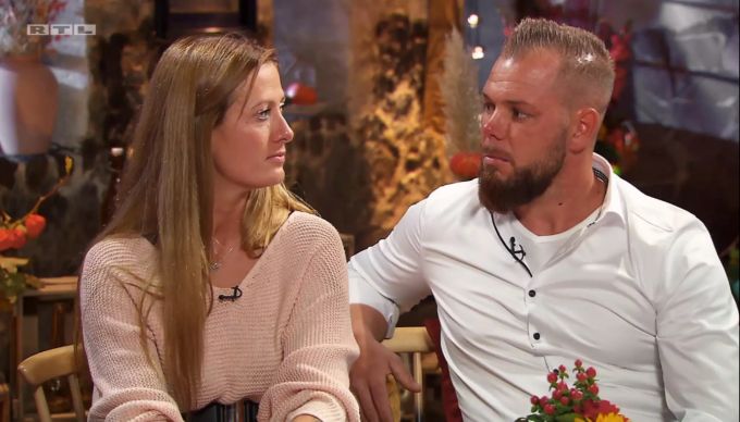«Bauer sucht Frau»: Sascha kämpft mit den Tränen. Denise und Sascha