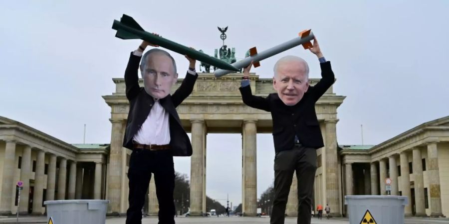 Protest von Friedensaktivisten in Berlin