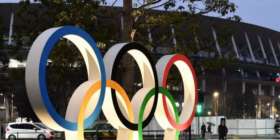 Fragenzeichen um die fünf Ringe: Können die Olympischen Spiele 2021 in Tokio stattfinden?. Foto: -/kyodo/dpa
