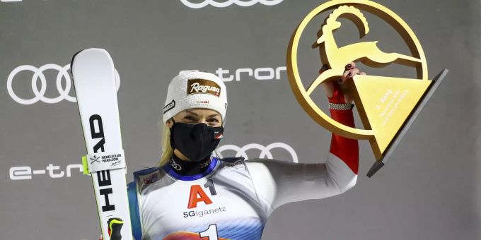Lara Gut-Behrami wird beim Parallel-Riesenslalom in Lech (Ö) Dritte. Petra Vlhová