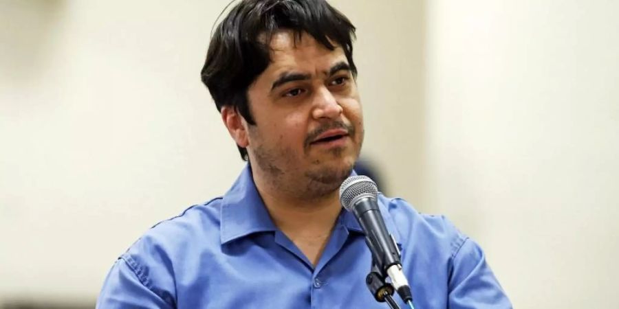Der iranische Journalist und Blogger Ruhollah Sam ist am 12. Dezember hingerichtet worden. Damit ist erstmals seit 30 Jahren die Todesstrafe an einem Medienschaffenden vollstreckt worden. Foto: Ali Shirband/Mizan News Agency/dpa