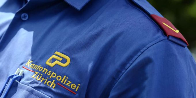 Bubikon ZH - Grosser Schaden durch Brand in Mehrfamilienhaus
