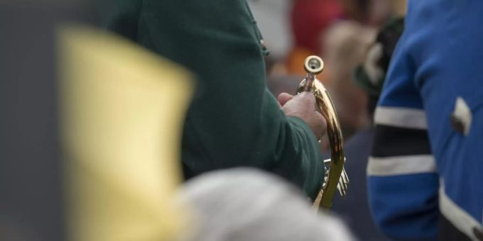 41 Personen haben an der St. Galler Schule zusammen musiziert – trotz Coronavirus. (Symbolbild) Coronavirus Blasmusikunterricht