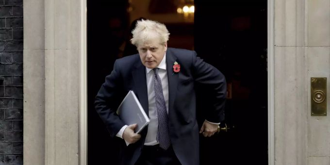 Boris Johnson versucht fieberhaft, die Grenze zu Frankreich für den Warenverkehr wieder zu öffnen. Virus Outbreak Britain Boris Johnson