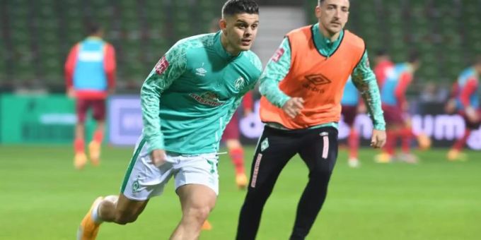 Kehrt ins Werder-Aufgebot zurück: Milot Rashica. Foto: Carmen Jaspersen/dpa Kehrt ins Werder-Aufgebot zurück: Milot Rashica. Foto: Carmen Jaspersen/dpa