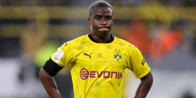 Youssoufa Moukoko spielt aktuell für Borussia Dortmund. (Archivbild) youssoufa moukoko