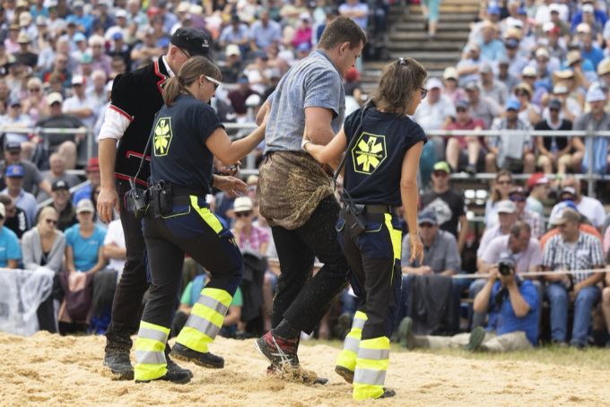 Beim Schwingen auf dem Weissenstein verletzte sich Andreas Döbeli schwer. schwingen