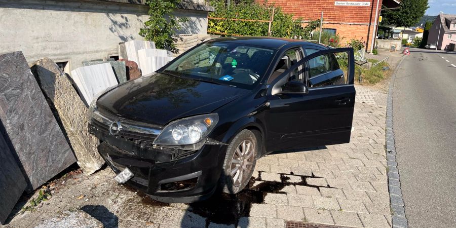 Sonnental: Selbstunfall mit Auto