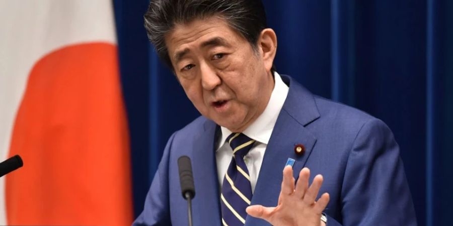 Shinzo Abe schwebt nach einem Schusswaffenangriff in Lebensgefahr