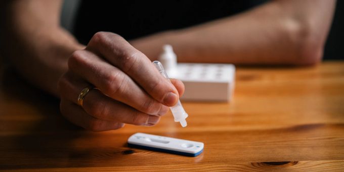 Nau Gesundheit - Wie hitzeresistent sind Corona-Selbsttests?