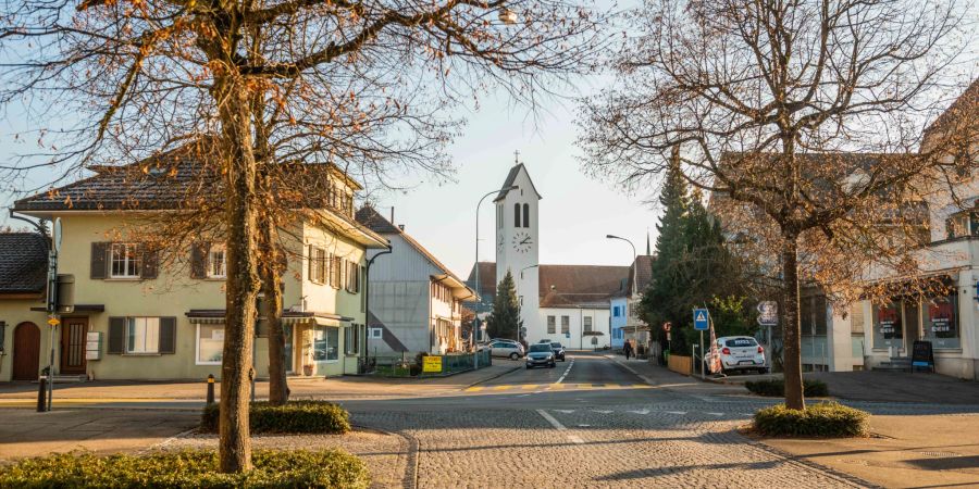 Das Dorfzentrum in Luterbach im Kanton Solothurn.