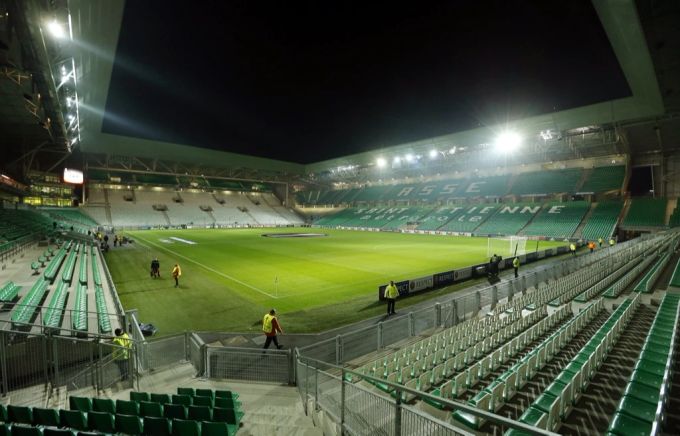 Das 2016 renovierte Stadion in Saint-Étienne. Ligue 1