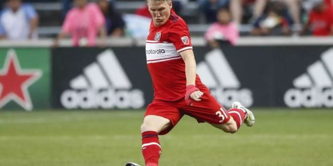 Konnte mit Chicago Fire in der MLS zum zehnten Mal in Folge keinen Sieg holen: Bastian Schweinsteiger. Foto: Kamil Krzaczynski/FR136454 AP Konnte mit Chicago Fire in der MLS zum zehnten Mal in Folge keinen Sieg holen: Bastian Schweinsteiger. Foto: Kamil Krzaczynski/FR136454 AP