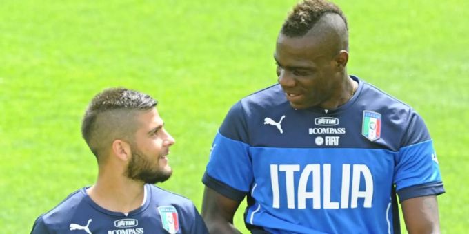 Mario Balotelli (rechts) will zurück ins italienische Nationalteam. Mario Balotelli