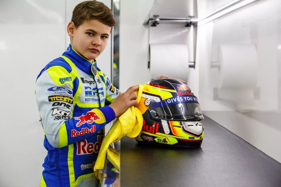 Harry Thompson ist das jüngste Mitglied im Red-Bull-Juniorkader. Der 14-Jährige bestreitet die Kart-Europameisterschaft.