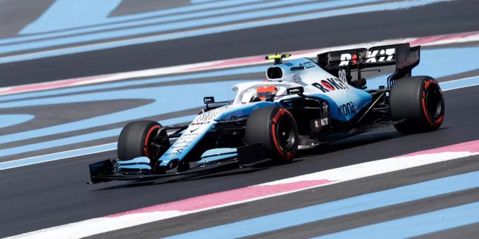 Robert Kubica und Williams sind weiter deutlich hinter dem Feld zurück. Robert Kubica Williams