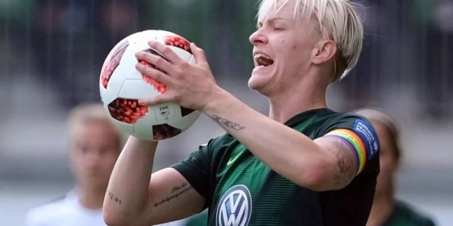 War beim VfL Wolfsburg Kapitänin: Die Schwedin Nilla Fischer. Foto: Peter Steffen