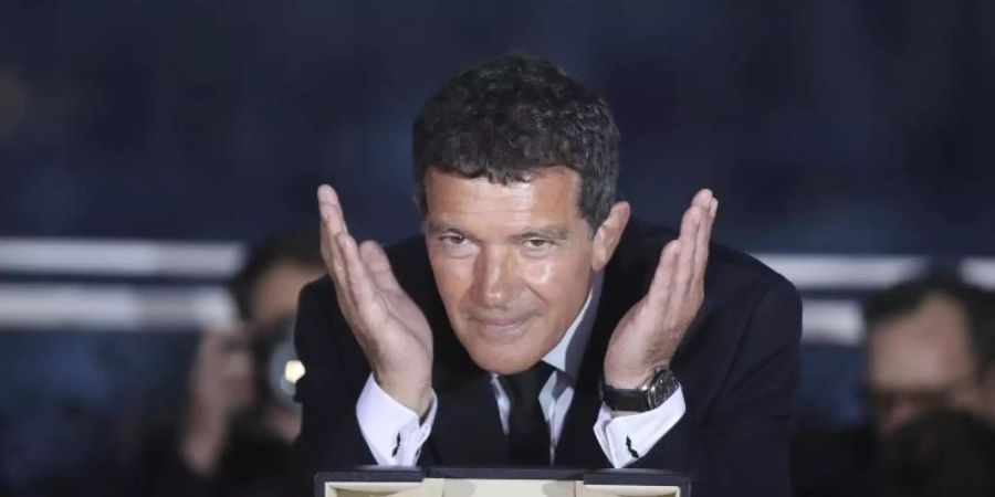 Antonio Banderas ist in Cannes als bester Schauspieler ausgezeichnet worden. Foto: Petros Giannakouris/AP