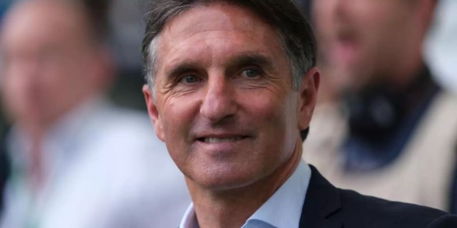 Ist mit sich zufrieden: Wolfsburgs ehemaliger Trainer Bruno Labbadia. Foto: Peter Steffen
