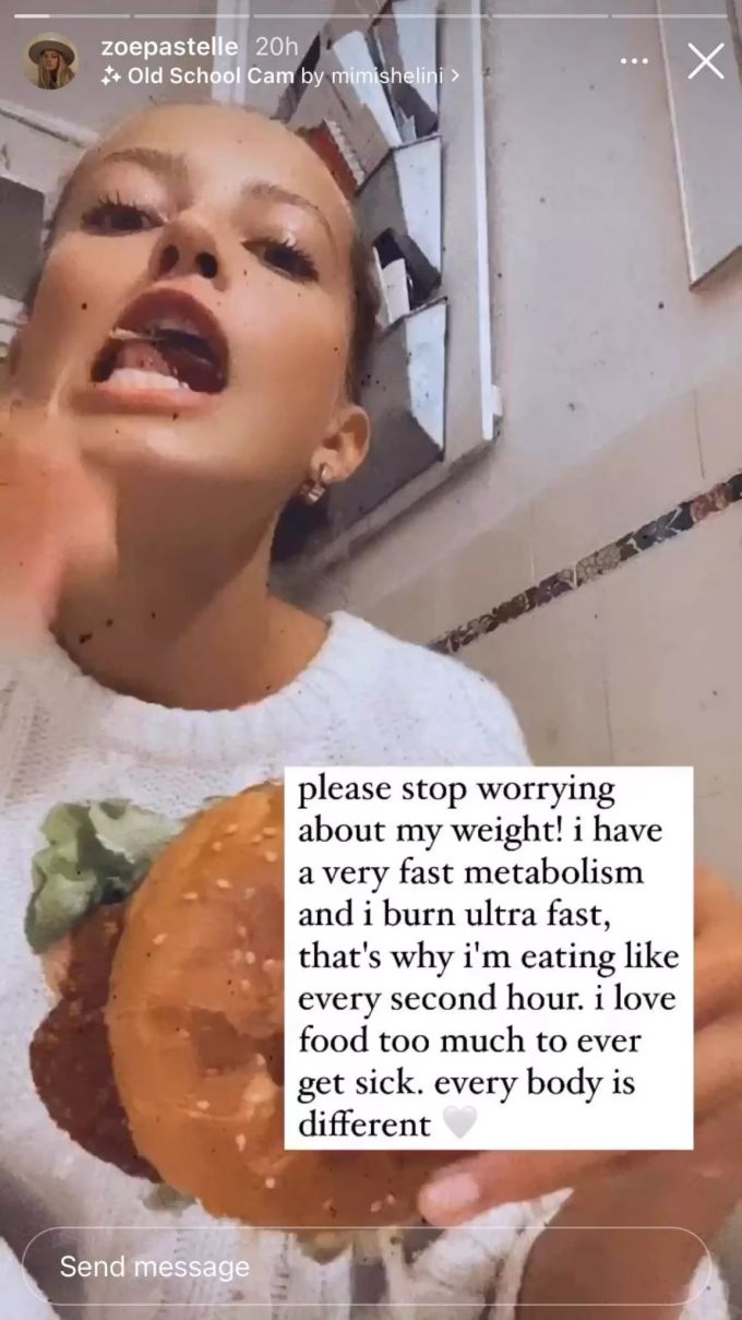Zoë wehrt sich gegen die Mager-Vorwürfe. zoe