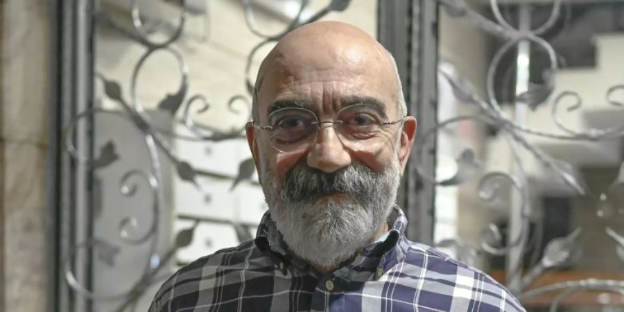 Der türkische Autor Ahmet Altan nach seiner Haftentlassung