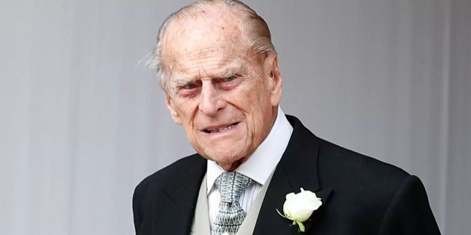 Der britische Prinz Philip steht in der St. George's Chapel im Schloss Windsor. Prinz Philip
